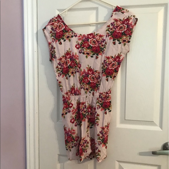 XS women’s open-back floral-printed romper - Picture 1 of 5